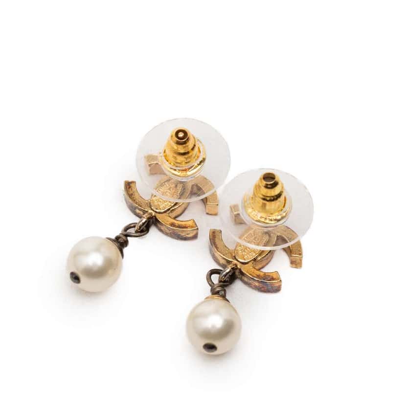 Chanel CC Gold Plated Faux Pearl Drop Push Back Earrings Gold Metal Good condition - Back View