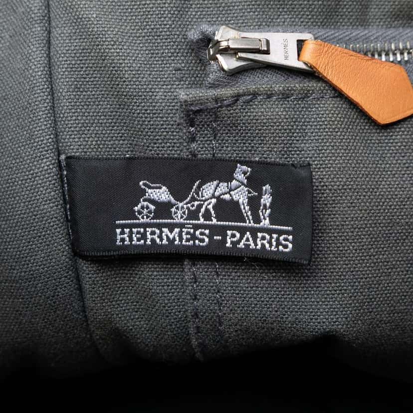 Hermès Canvas Fourre Tout PM Grey Canvas Good condition - Box View