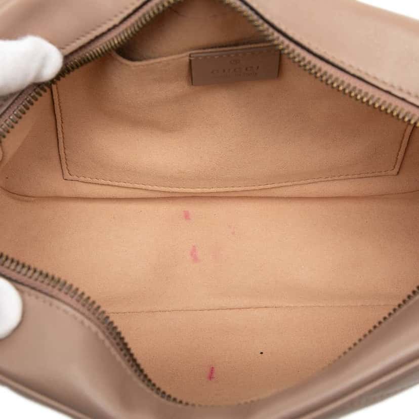 Gucci Small GG Marmont Matelasse Leather Crossbody Brown Leather Good condition - Model View