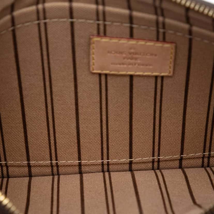 Louis Vuitton Monogram Neverfull MM Pouch Brown Good condition - Model View