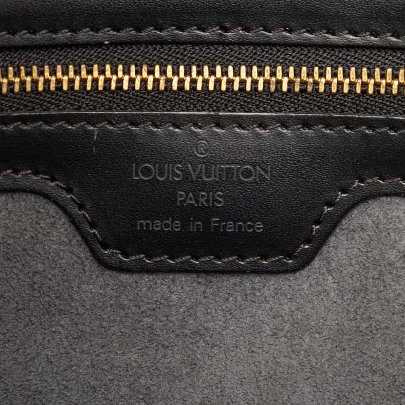 Louis Vuitton Epi Lussac Black Leather Good condition - Box View