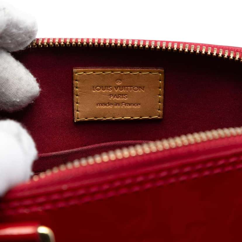 Louis Vuitton Monogram Vernis Alma BB Red Leather Good condition - Box View