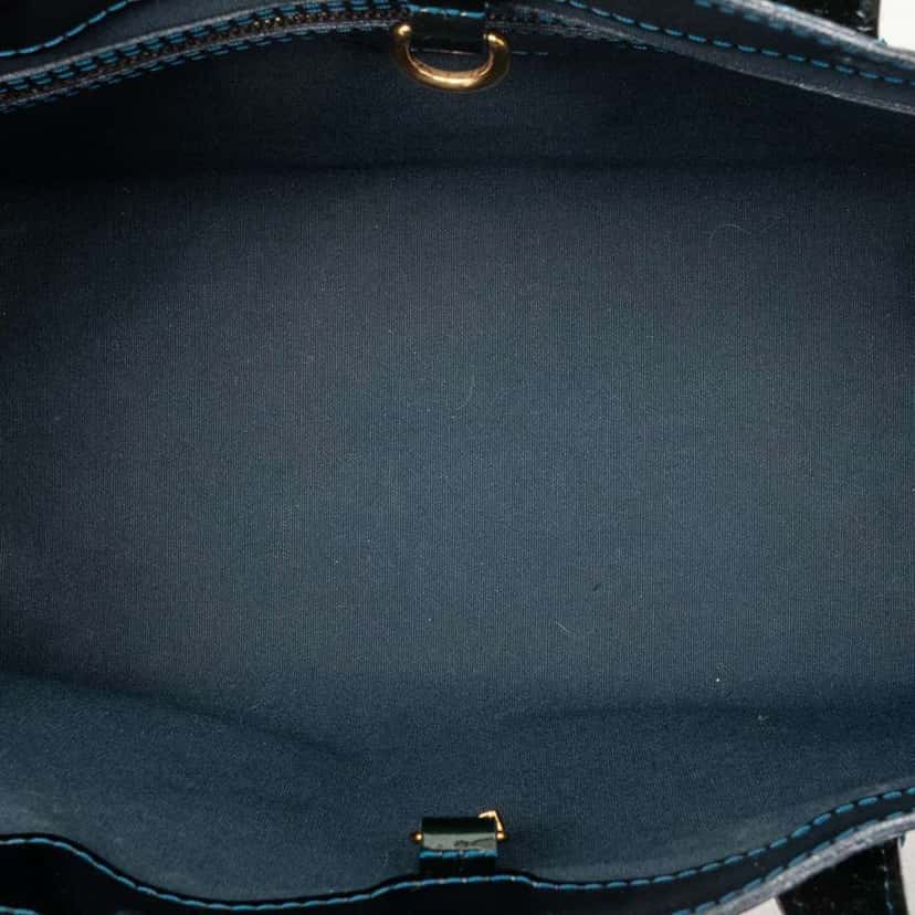 Louis Vuitton Monogram Vernis Wilshire PM Green Leather Good condition - Model View