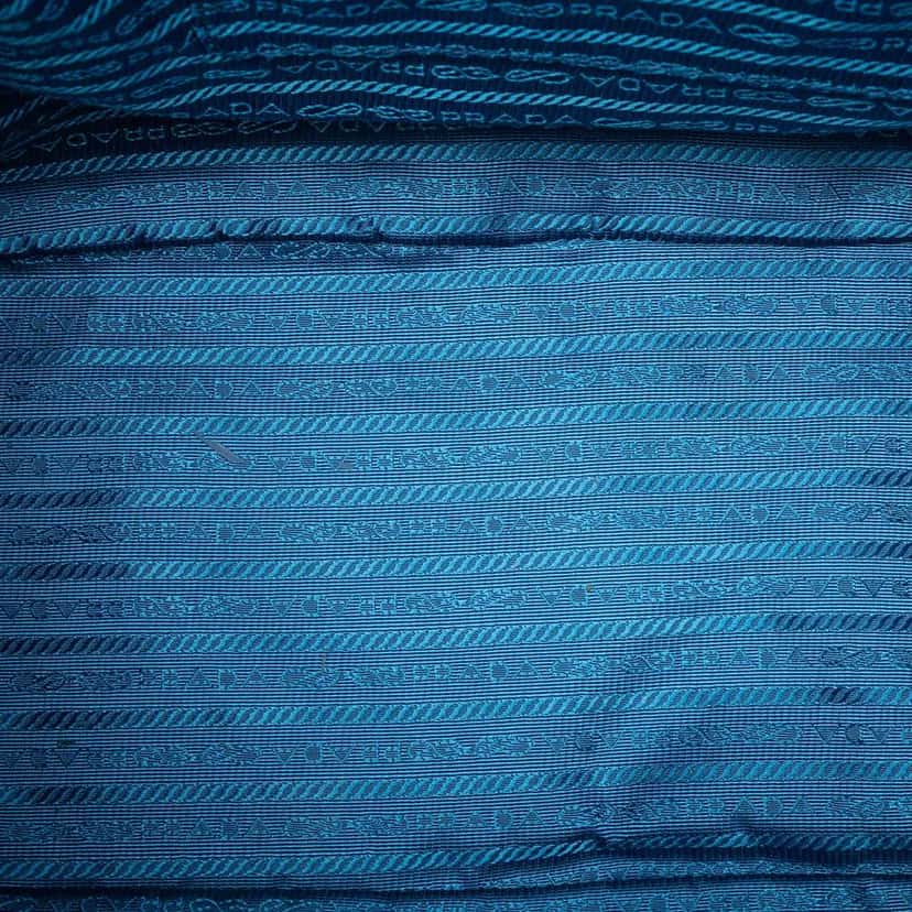 Prada Large Saffiano Lux Galleria Double Zip Satchel Blue Leather Good condition - Model View