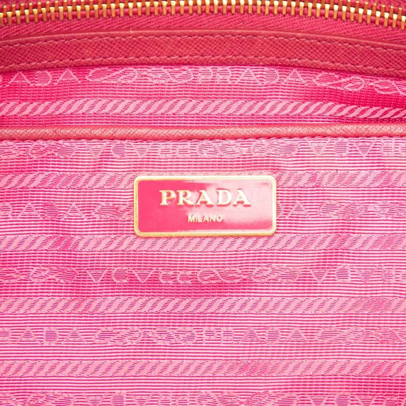 Prada Saffiano Trimmed Tessuto Zip Top Convertible Tote Red Good condition - Box View