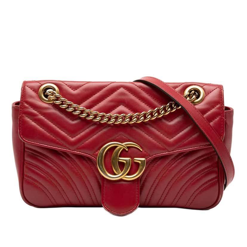 Gucci Medium GG Marmont Matelasse Leather Shoulder Bag Red Leather Very good condition - Front View