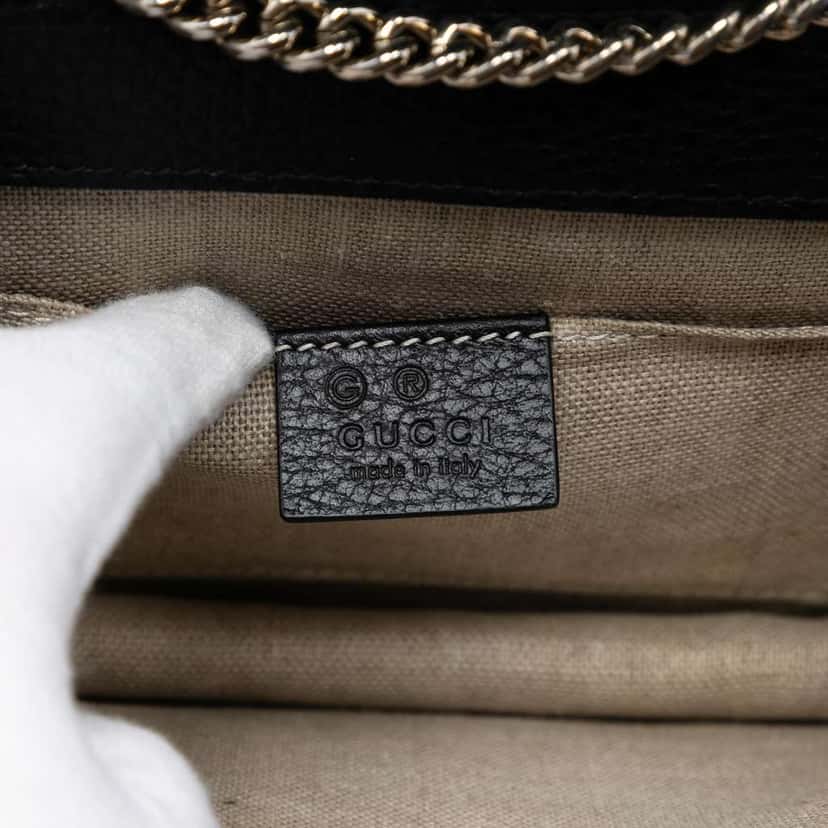 Gucci Small Dollar Calfskin Interlocking G Crossbody Black Leather Good condition - Box View