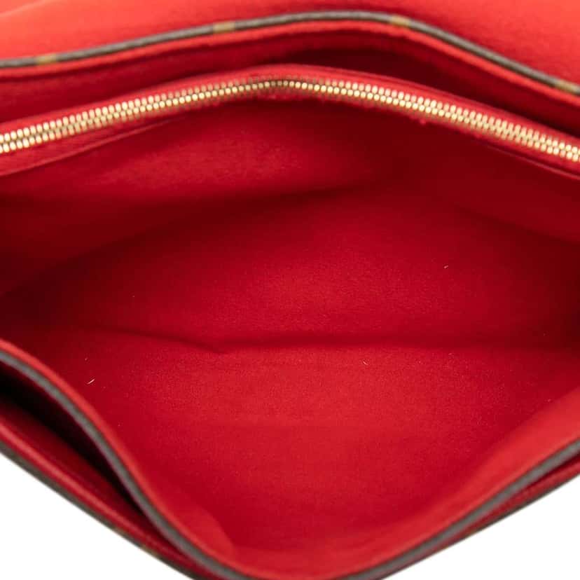 Louis Vuitton Monogram Pallas Chain Brown Good condition - Model View