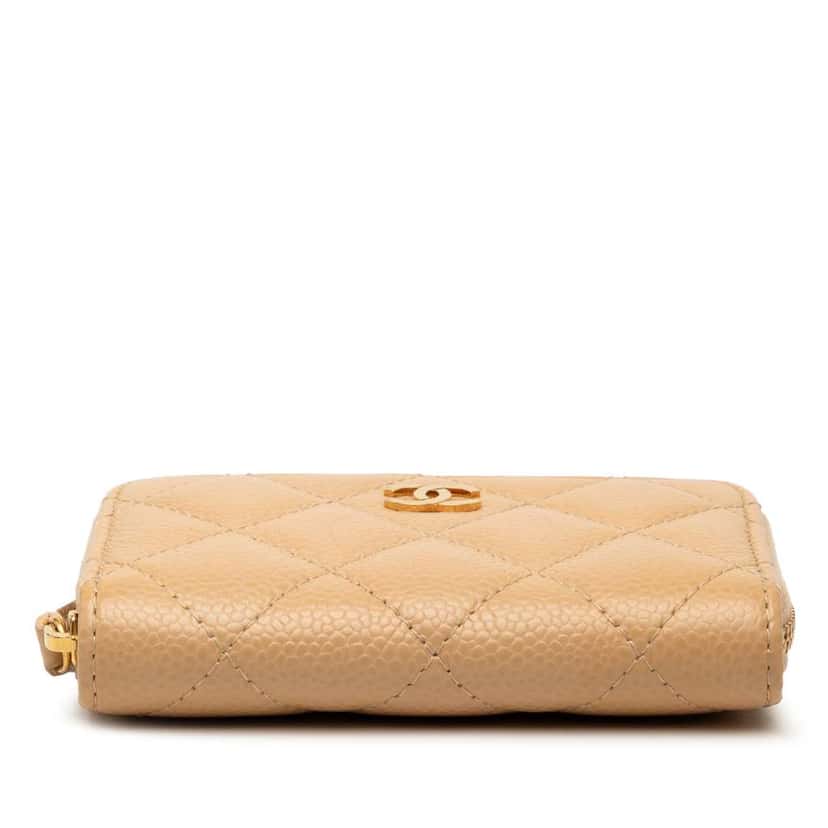 Chanel CC Quilted Caviar Zippy Coin Pouch Beige Leather Good condition - Inside View
