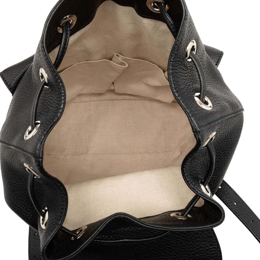 Gucci Leather Bamboo Tassel Backpack Black Leather Good condition - Model View