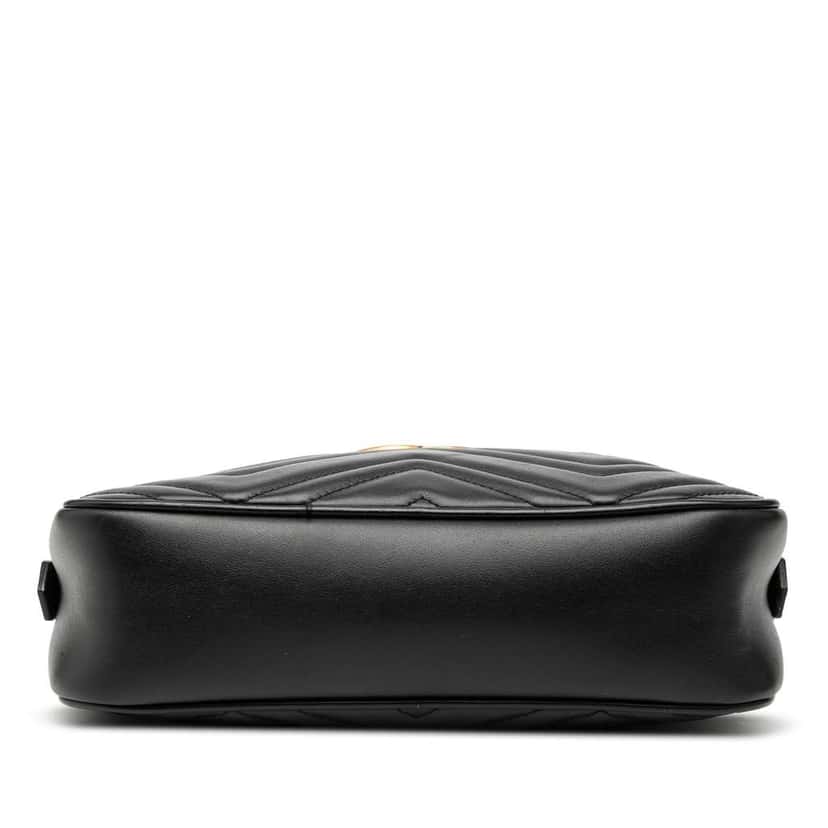 Gucci Small GG Marmont Matelasse Leather Crossbody Black Leather Good condition - Inside View