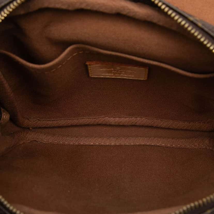 Louis Vuitton Monogram Bosphore Belt Bag Brown Good condition - Model View