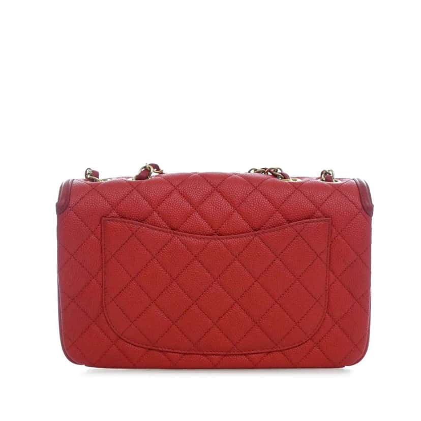 Chanel Medium Caviar CC Filigree Flap Red Leather Good condition - Model View
