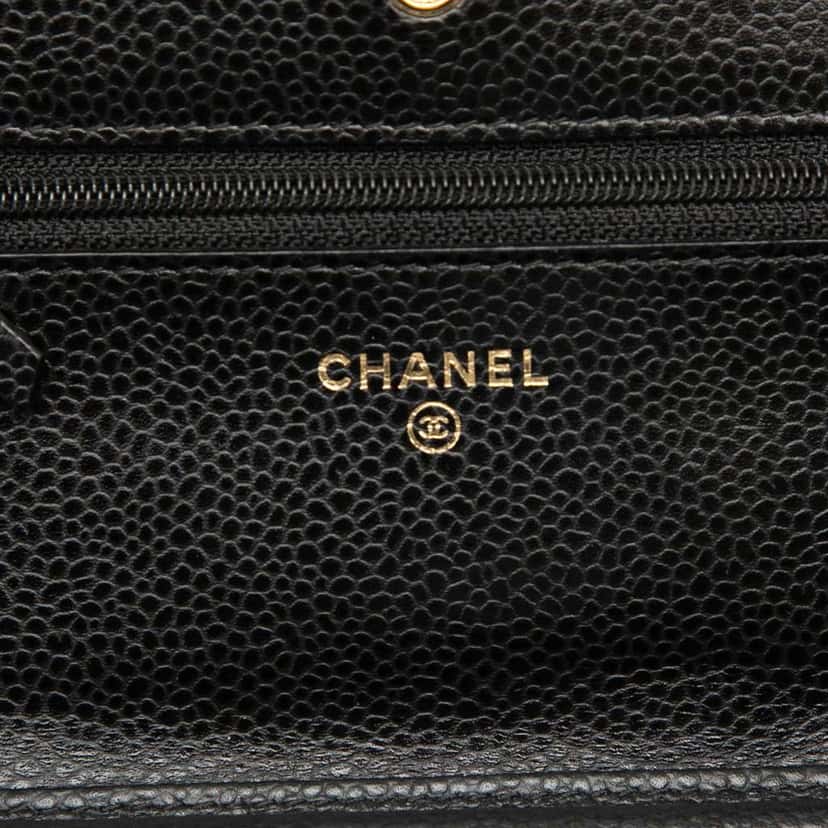 Chanel CC Quilted Caviar Wallet on Chain Black Leather Good condition - Box View
