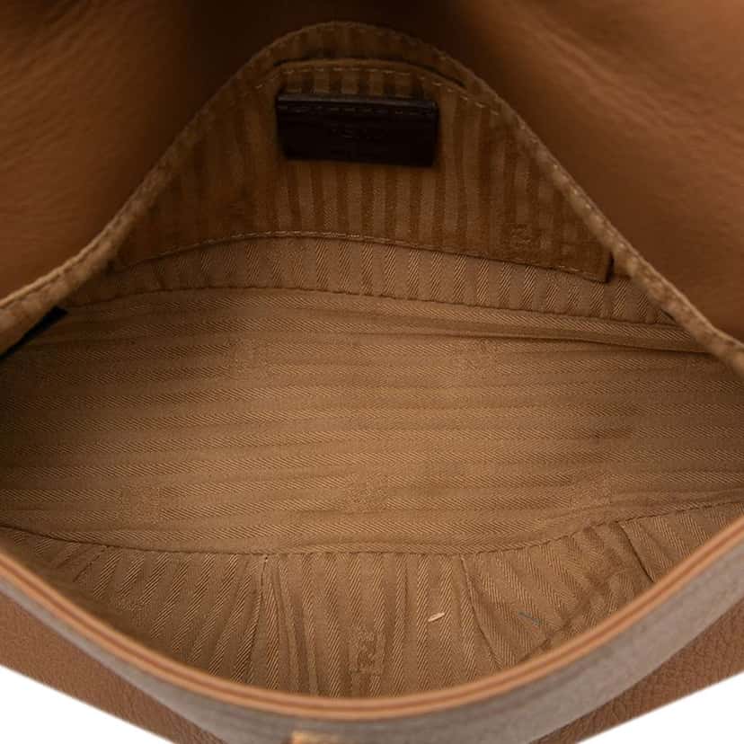 Fendi Leather Fendista Pochette Crossbody Brown Leather Good condition - Model View