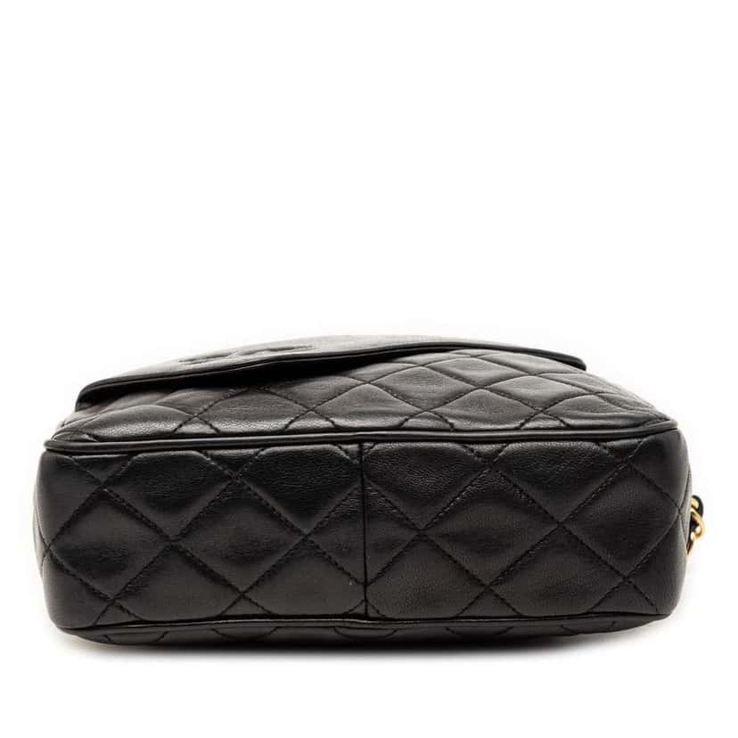 Chanel Mini CC Quilted Lambskin Tassel Camera Bag Black Leather Good condition - Inside View