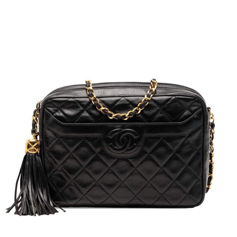 Chanel CC Quilted Lambskin Tassel Camera Bag Black Leather Good condition - Front View