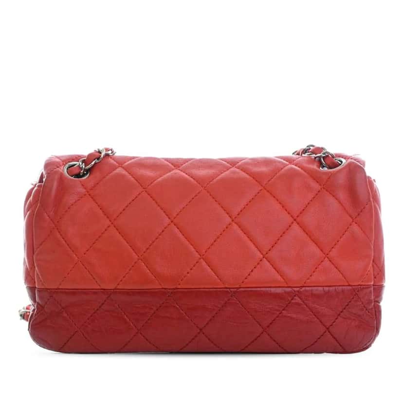 Chanel Medium Bicolor Lambskin and Calfskin CC Chain Flap Red Leather Good condition - Back View