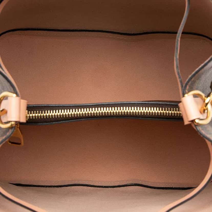 Louis Vuitton Damier Ebene NeoNoe MM Brown Good condition - Model View