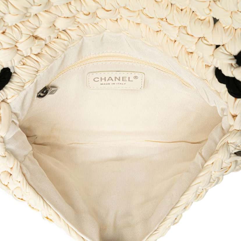 Chanel Neoprene Fancy Crochet Flap White Polyester Good condition - Model View
