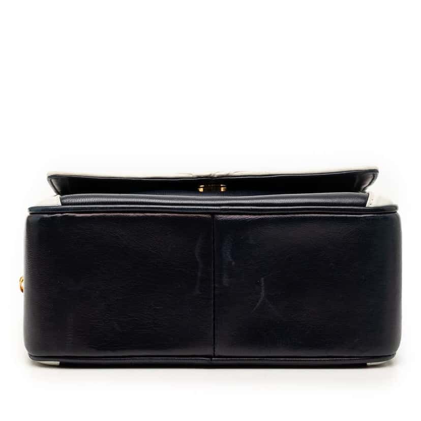 Chanel CC Lambskin Border Tassel Chain Camera Bag Blue Leather Good condition - Inside View