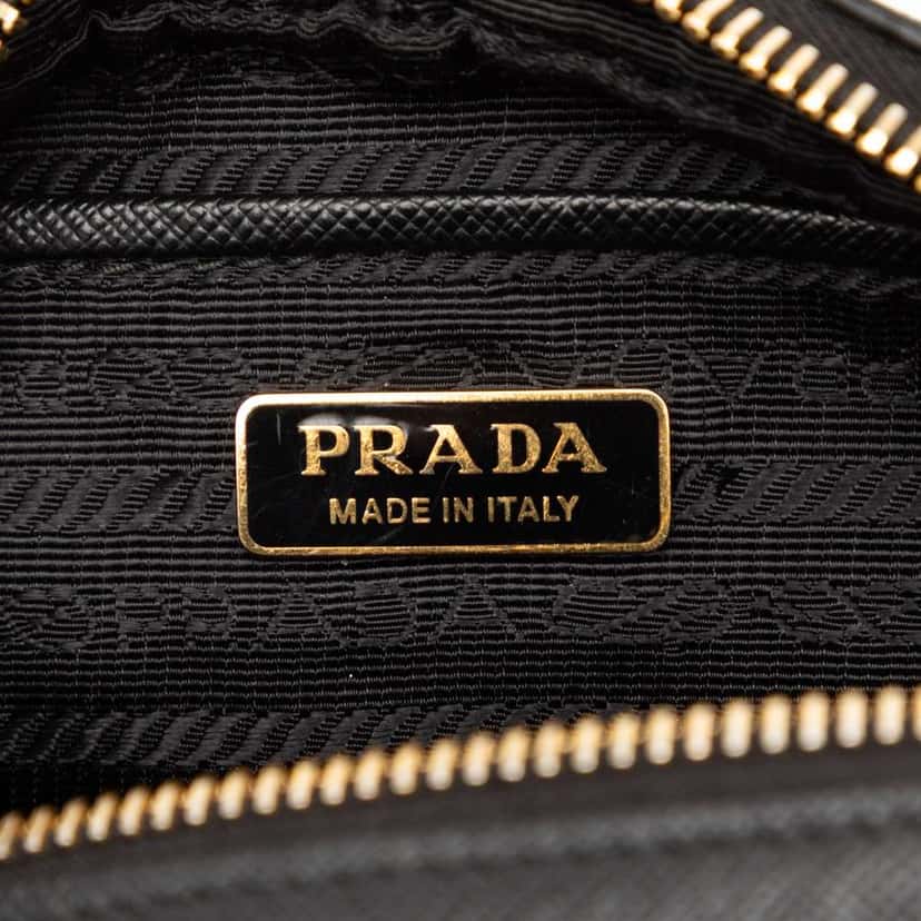 Prada Saffiano Lux Camera Bag Black Leather Good condition - Box View