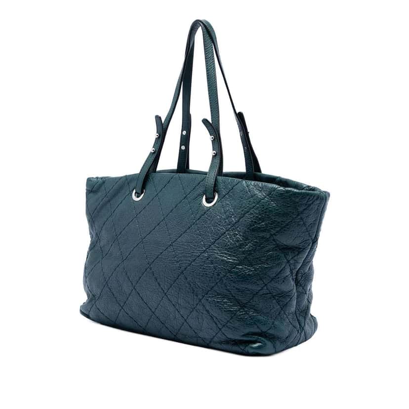 Chanel Large Glazed Calfskin On The Road Tote Green Leather Good condition - Back View