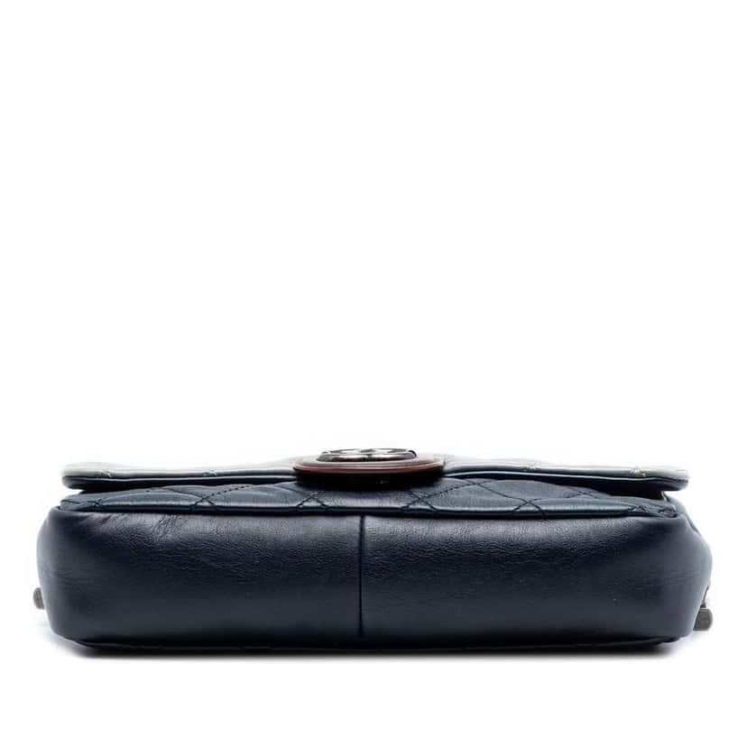 Chanel Medium Quilted Tricolor Lambskin Country Chic Flap Blue Leather Good condition - Inside View