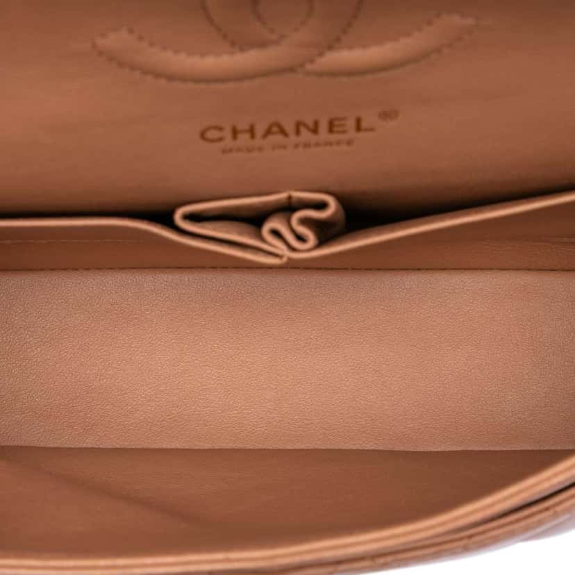 Chanel Medium Classic Lambskin Double Flap Brown Leather Good condition - Model View