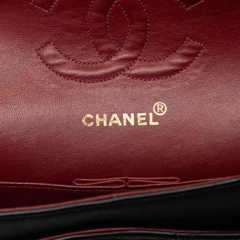 Chanel Medium Classic Lambskin Double Flap Black Leather Good condition - Box View