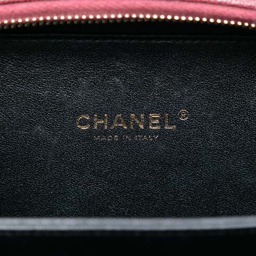 Chanel Small Bicolor Caviar CC Filigree Vanity Case Red Leather Good condition - Box View