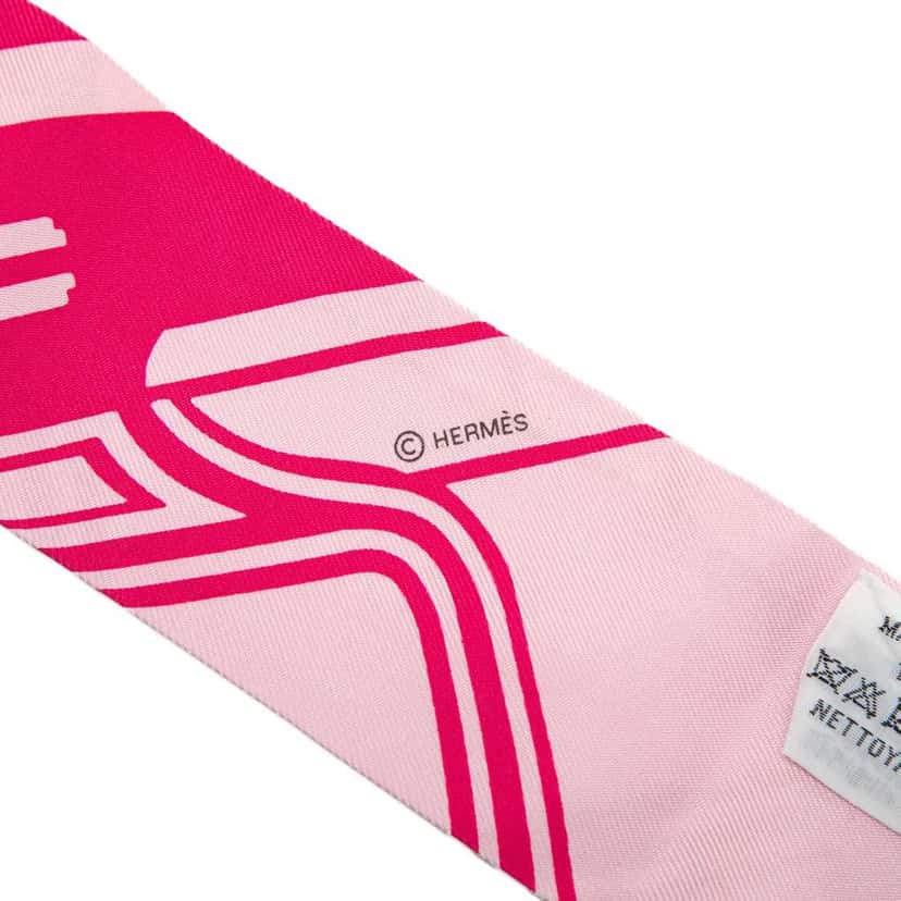 Hermès Les Coupes Tattoo Twilly Silk Scarf Pink Silk Good condition - Back View