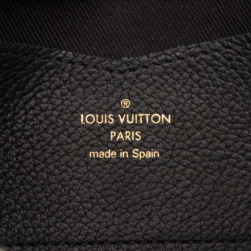 Louis Vuitton Leather LockMe Long Wallet Black Leather Good condition - Box View