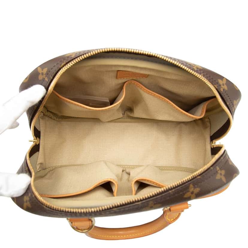 Louis Vuitton Monogram Trouville Brown Good condition - Model View