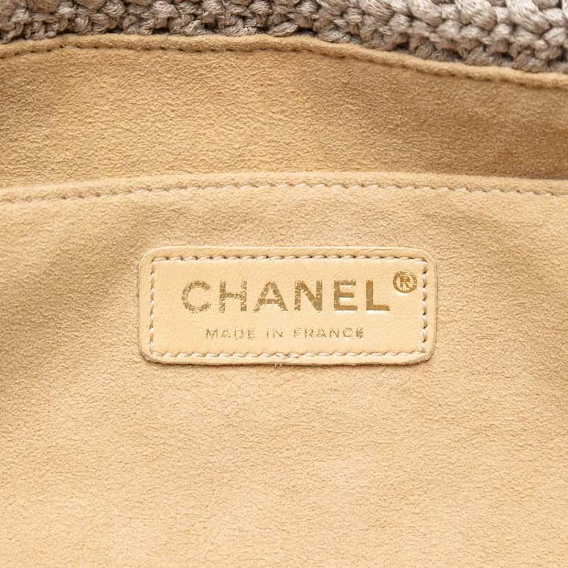 Chanel Crochet Camellia Flap Beige Cotton Good condition - Box View