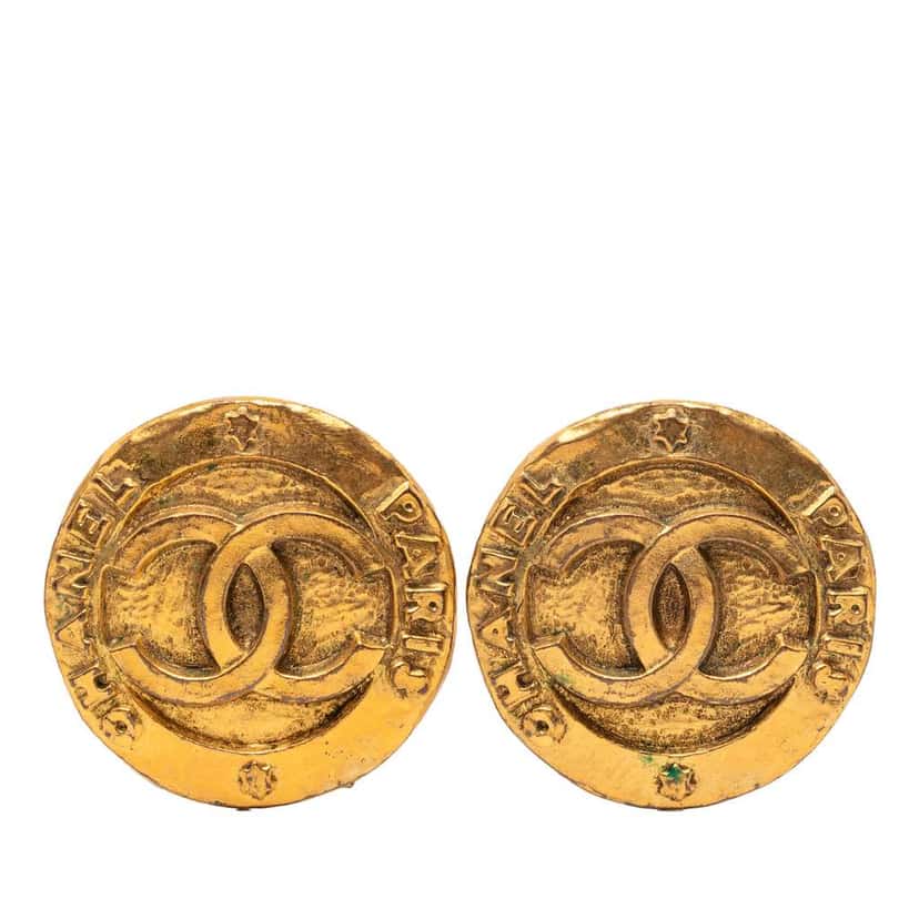 Chanel CC Gold Plated Round Clip On Earrings Gold Metal Very good condition - Front View
