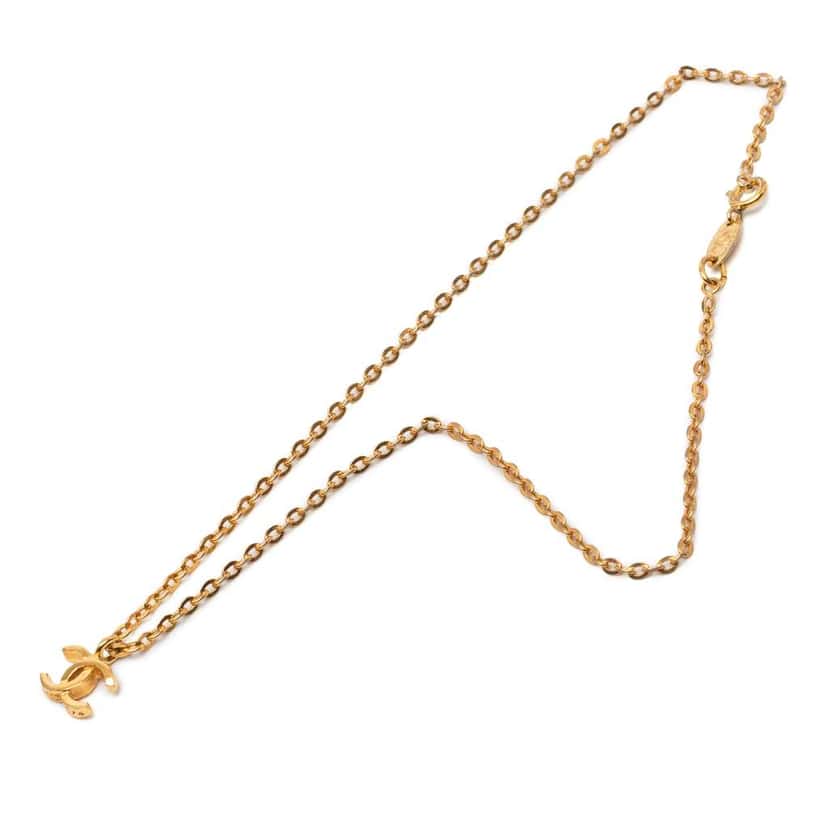 Chanel Gold Plated CC Pendant Necklace Gold Metal Very good condition - Front View