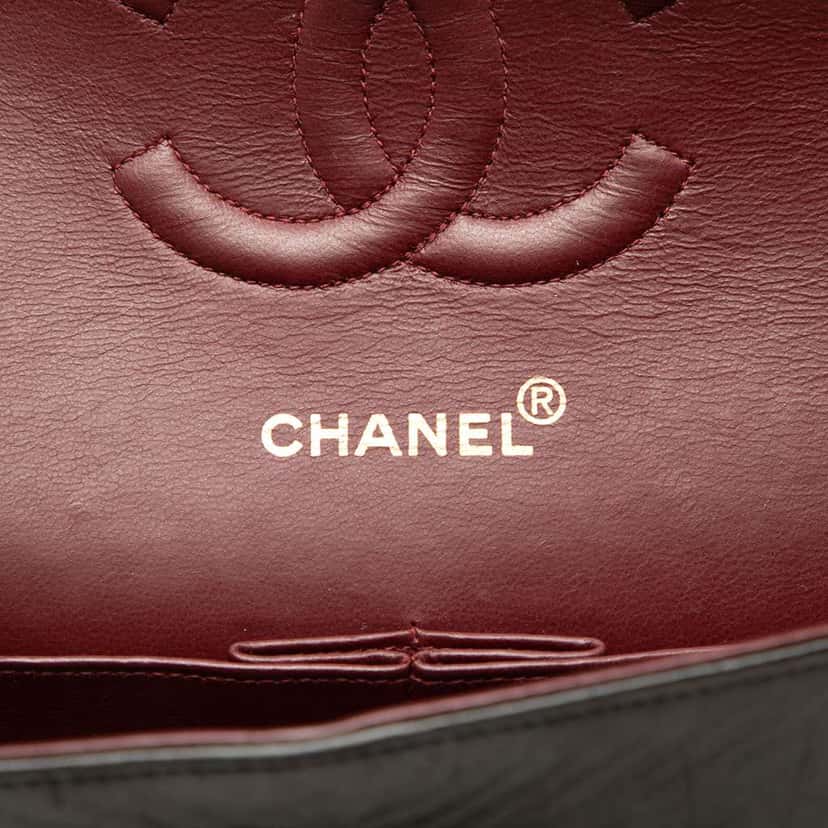 Chanel Medium Classic Lambskin Double Flap Black Leather Very good condition - Box View