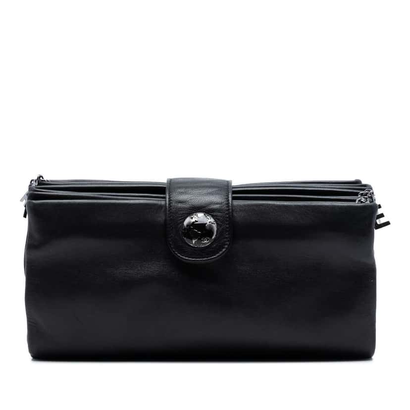 Chanel Lambskin Globe Emblem Clutch Black Leather Very good condition - Front View