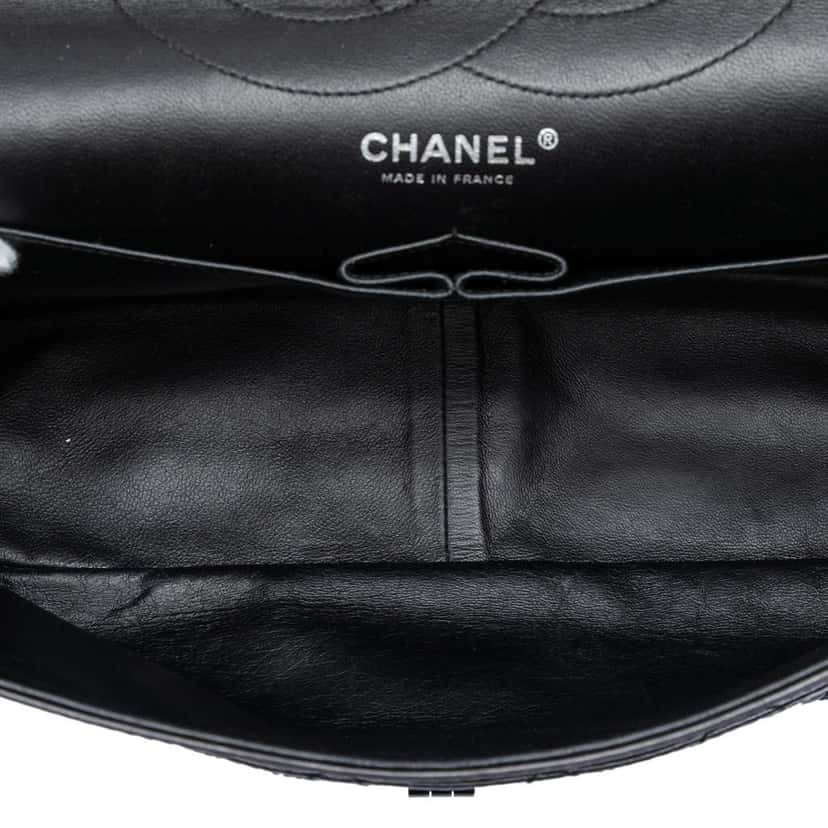 Chanel Quilted Aged Calfskin So Black Reissue 2.55 Double Flap 227 Black Leather Very good condition - Model View