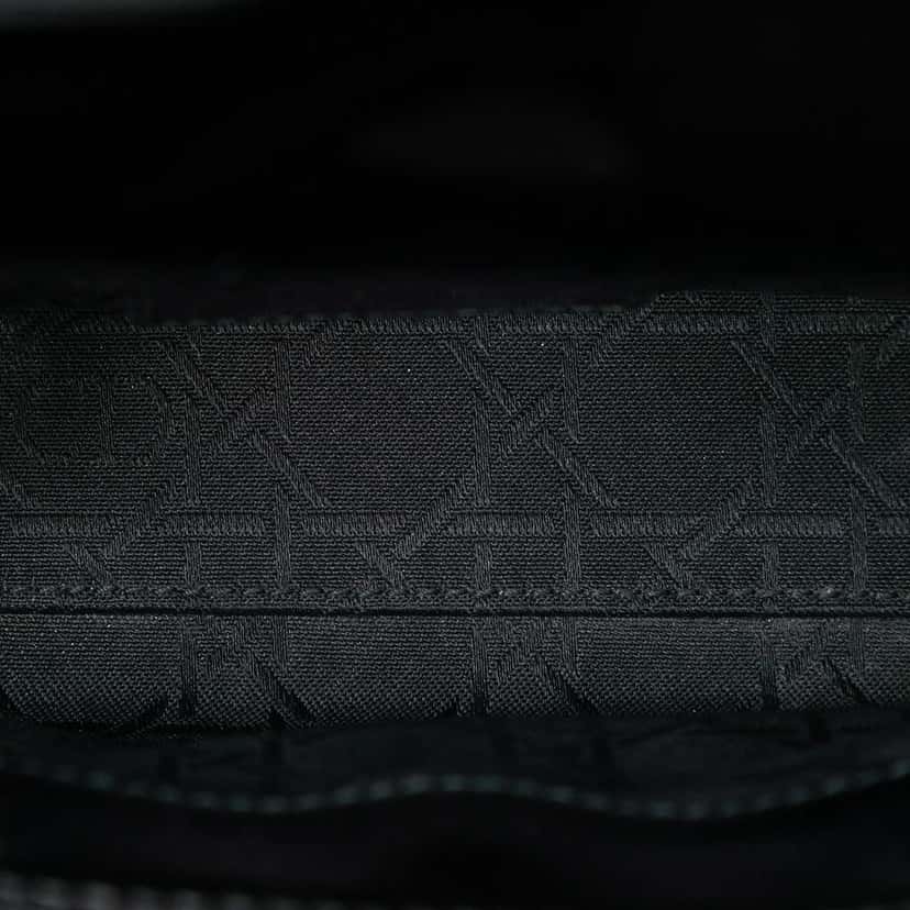 Dior Mini Patent Cannage Lady Dior Black Leather Very good condition - Model View
