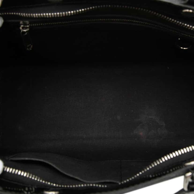 Louis Vuitton Electric Epi Brea MM Black Leather Good condition - Model View
