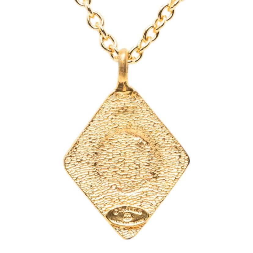 Chanel CC Gold Plated Diamond Shape Pendant Necklace Gold Metal Very good condition - Inside View