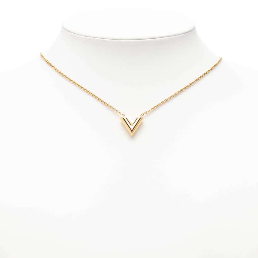 Louis Vuitton Gold Plated Essential V Necklace Gold Metal Very good condition - Box View