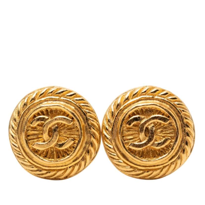 Chanel Gold Plated CC Round Clip On Earrings Gold Metal Very good condition - Front View