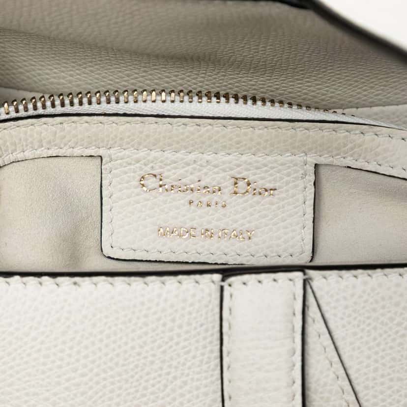 Dior Grained Calfskin Saddle Bag White Leather Very good condition - Box View