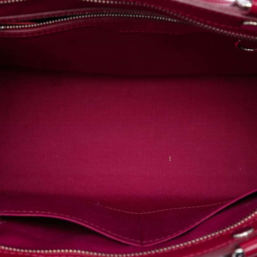 Louis Vuitton Epi Brea MM Pink Leather Very good condition - Model View