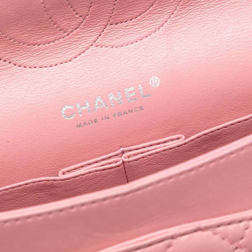 Chanel Medium Classic Lambskin Double Flap Pink Leather Very good condition - Box View