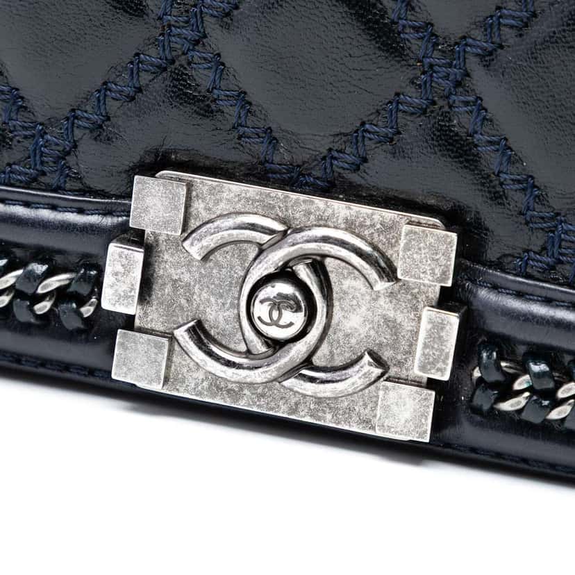 Chanel Old Medium Quilted Calfskin Whipstitch Chain Around Boy Top Handle Flap Blue Leather Very good condition - Box View