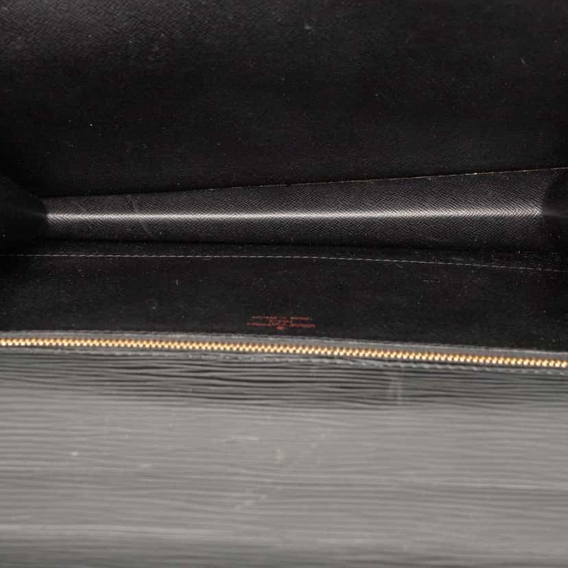 Louis Vuitton Epi Monceau 28 Black Leather Good condition - Model View